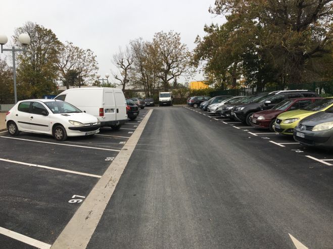 B3E-Travaux de réaménagement de deux parkings et des espaces extérieurs de la Résidence La Vallée